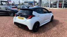 Toyota Yaris 1.5 Hybrid Dynamic 5dr CVT Hybrid Hatchback